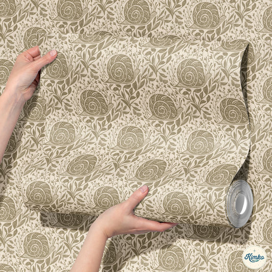 Sylvie the Snail Wallpaper in Sandstone